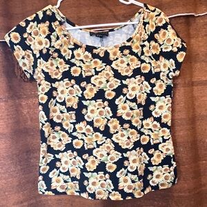 Sunflower stretchy Scoop Neck Top